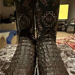 Brown Patterned Heeled Boots MEX-27, L-8